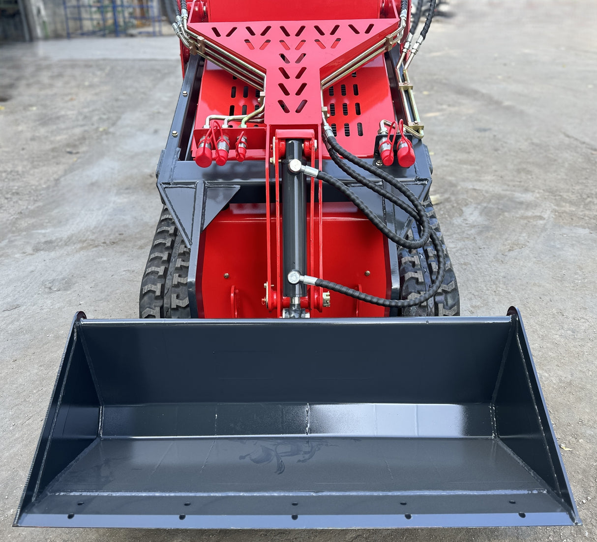 Mini Skid Steer ST380