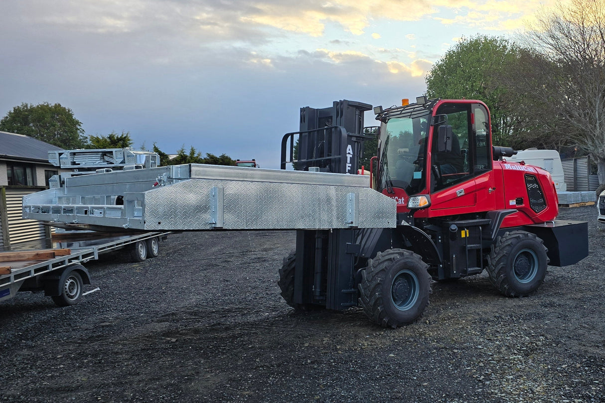 ATF300 3Ton 4x4 All Terrain Forklift